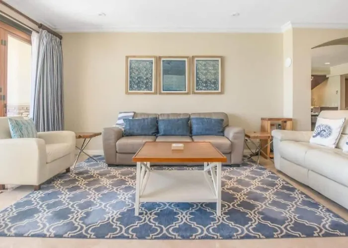 Hébergement de vacances Chic With A Stylish Coastal Design In An Exclusive Community With Direct Access