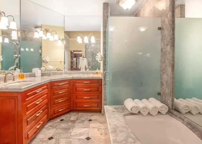 Chic With A Stylish Coastal Design In An Exclusive Community With Direct Access Hébergement de vacances