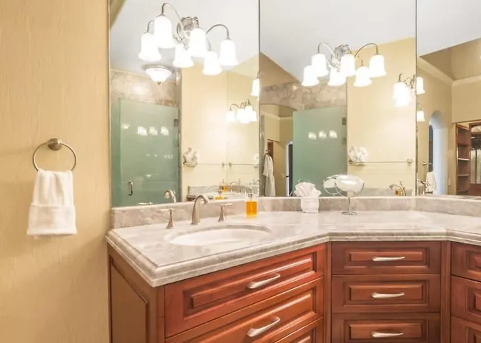 Hébergement de vacances Chic With A Stylish Coastal Design In An Exclusive Community With Direct Access